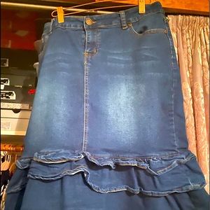 💙𝕂𝕝𝕒𝕤𝕤𝕪 𝔾𝕚𝕣𝕝 𝔻𝕖𝕟𝕚𝕞 𝕊𝕜𝕚𝕣𝕥💙